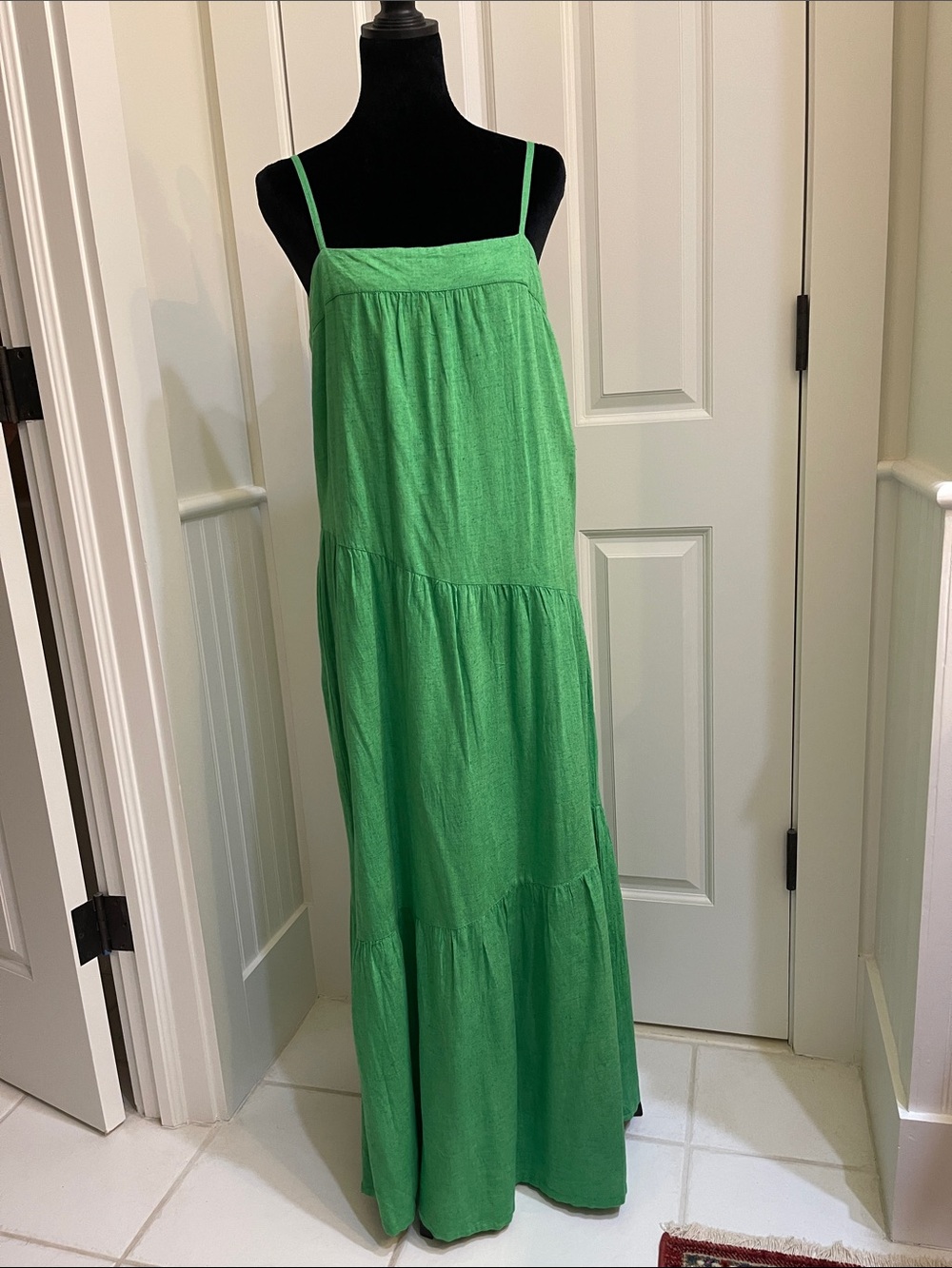 Bright Green Linen  Maxi Dress Size M NWOT